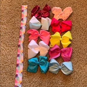 Lot of Jojo Siwa bows